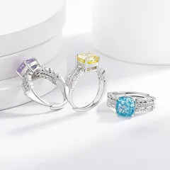 Bague ajustable en acier inoxydable argentée, pierre carrée bleue.