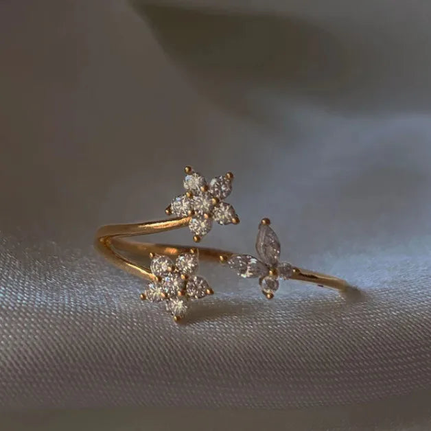 Bague ajustable plaqué or 18k, fleurs et papillons en zircons étincelants