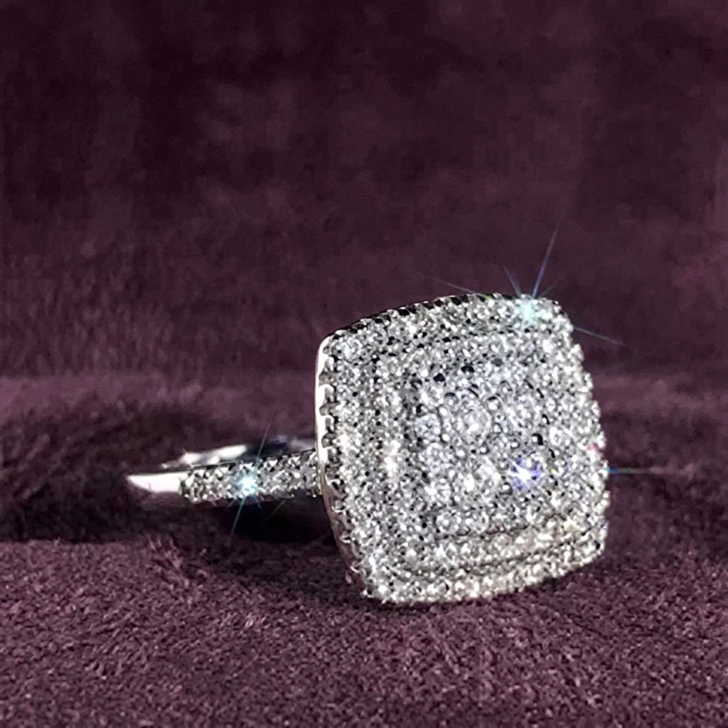 Bague carrée pavée zircons AAA halo double rang plaquée argent — Jewelry by Kitana