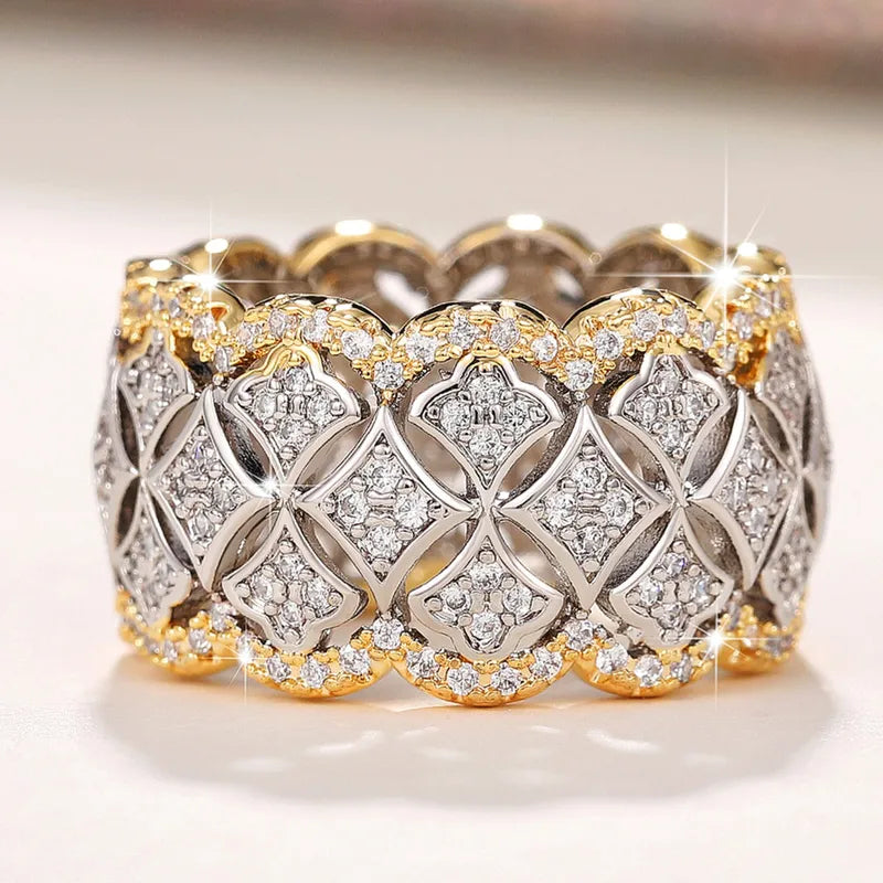 Bague large dentelle vintage vue de face effet bicolore doré argenté — Jewelry by Kitana